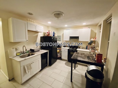 North End 3 Beds 1 Bath Unit | North End Boston | Available 9/1 Boston - $5,500 No Fee