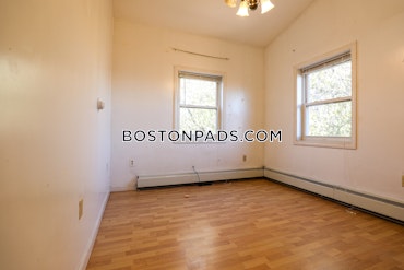 Boston - 3 Beds, 3 Baths