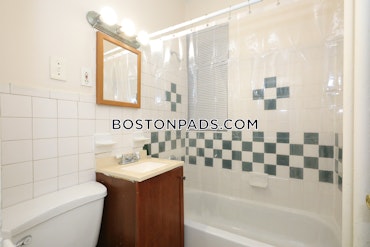 Boston - 2 Beds, 1 Baths