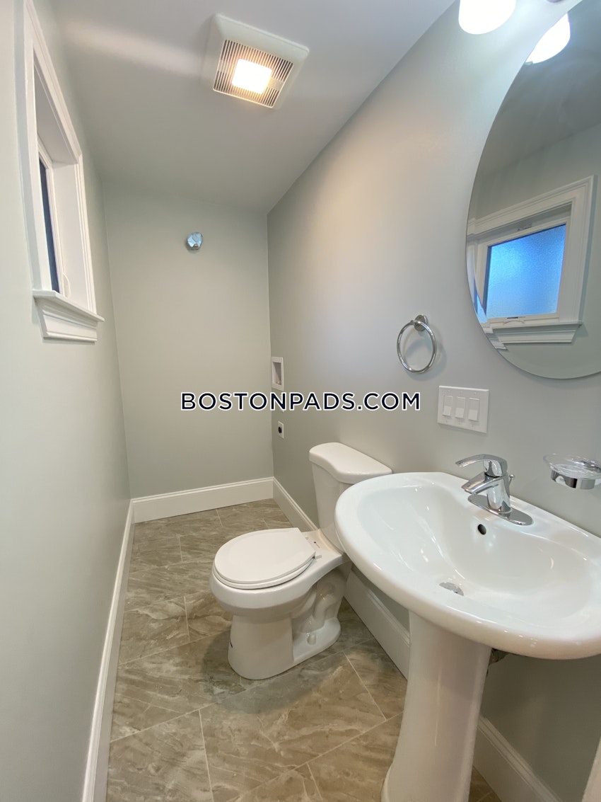 BOSTON - DORCHESTER - UPHAMS CORNER - 2 Beds, 1.5 Baths - Image 8