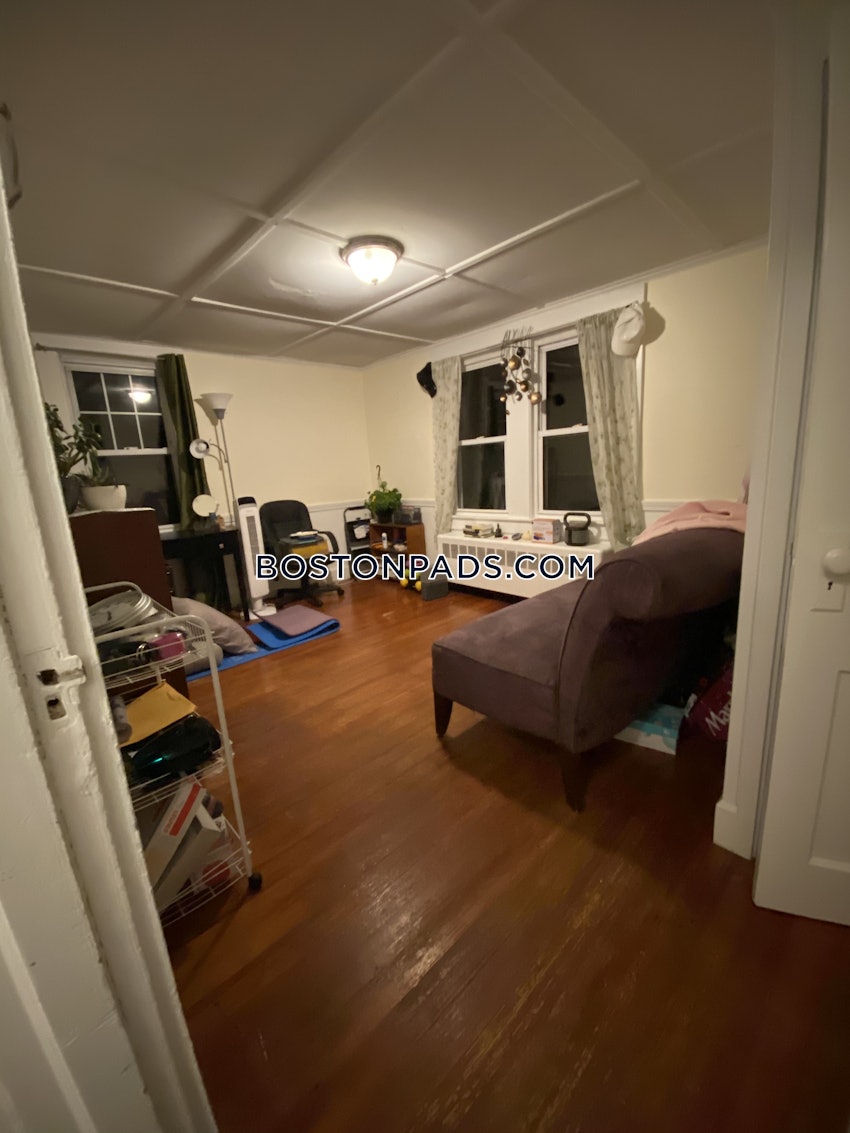 PLYMOUTH - 2 Beds, 1 Bath - Image 14