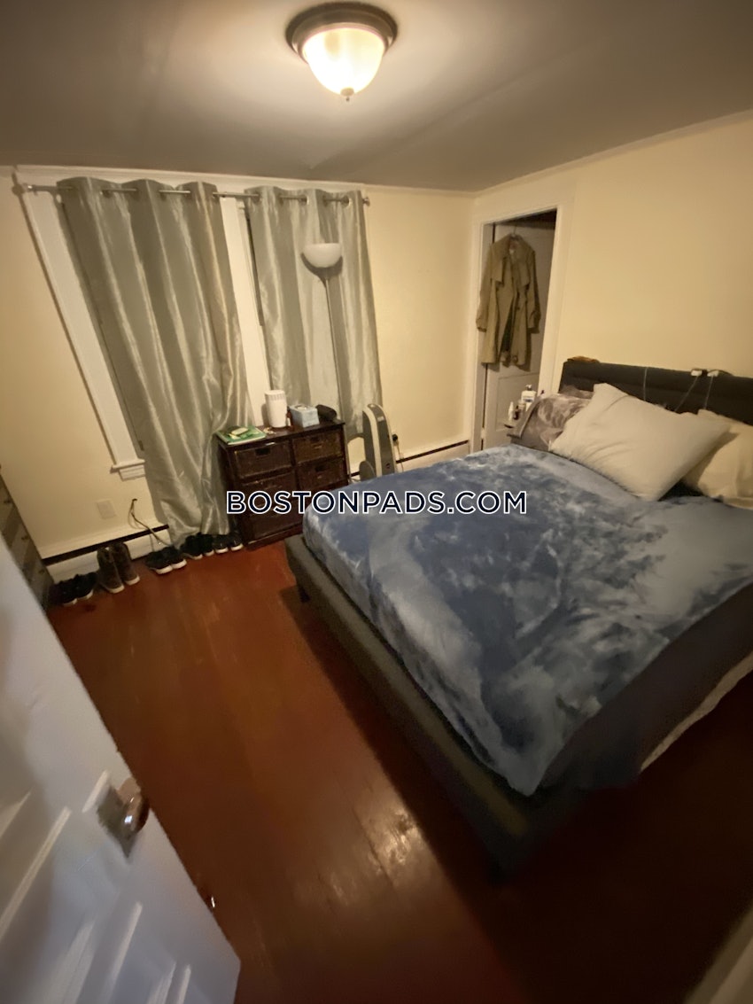 PLYMOUTH - 2 Beds, 1 Bath - Image 12