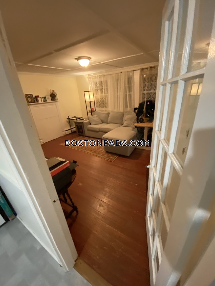 PLYMOUTH - 2 Beds, 1 Bath - Image 7
