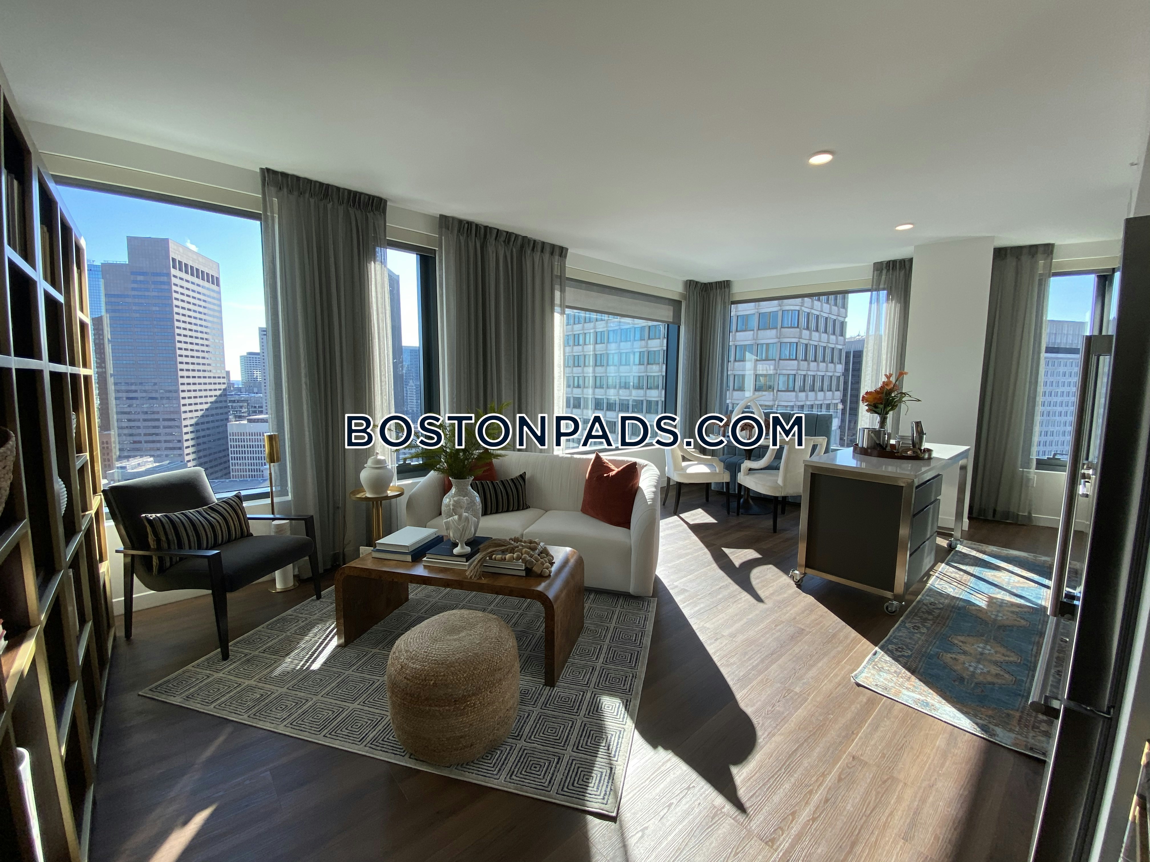 Boston - 2 Beds, 2 Baths