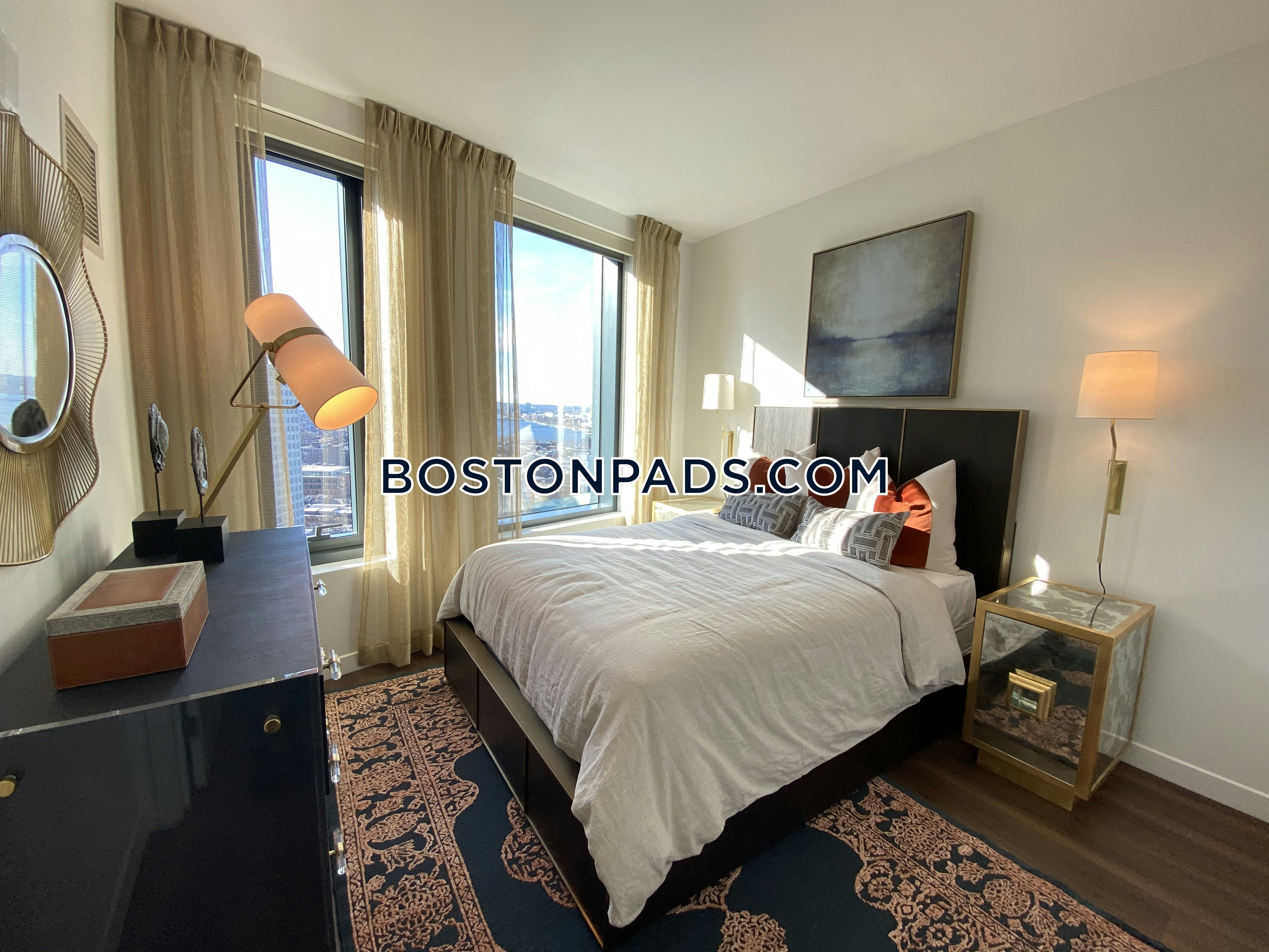 Boston - 2 Beds, 2 Baths