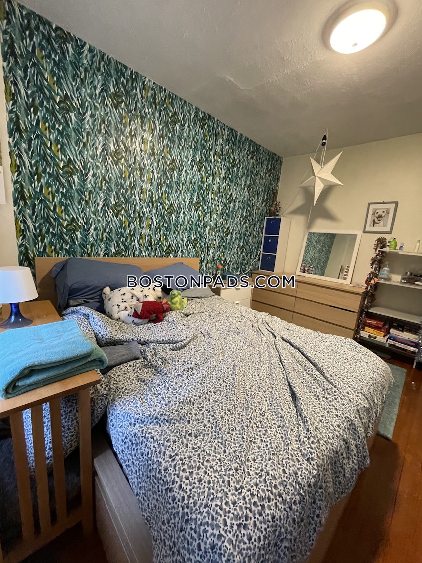 Brookline - $2,950+ /month