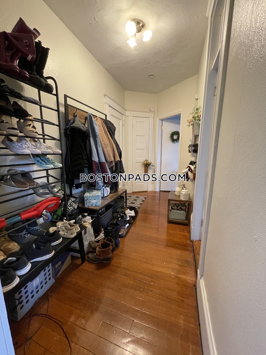 Brookline - $2,950+ /month