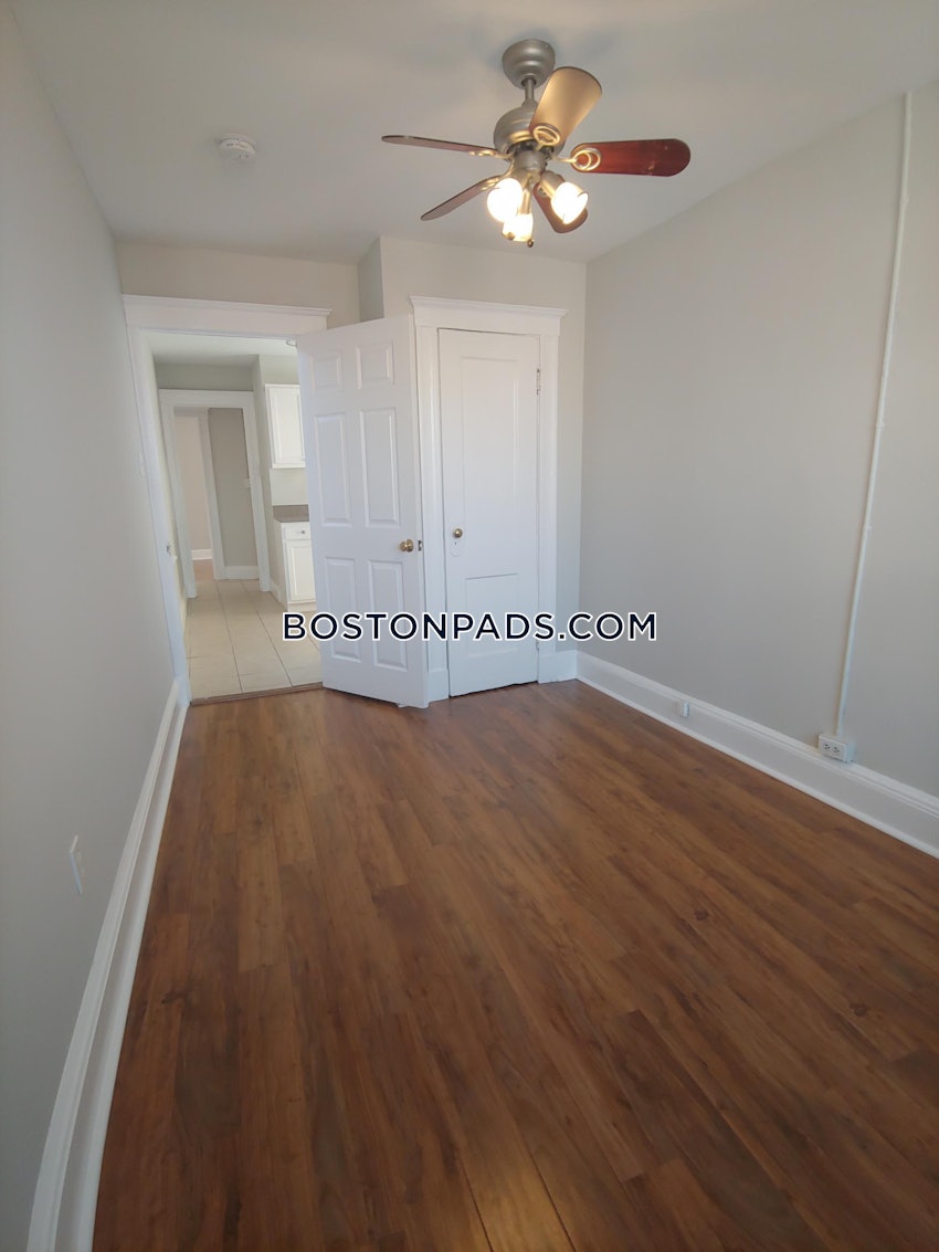 BOSTON - NORTH END - 2 Beds, 1 Bath - Image 26