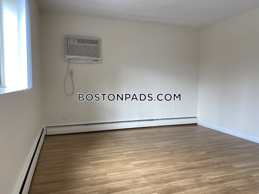 WATERTOWN - 2 Beds, 1 Bath - Image 3