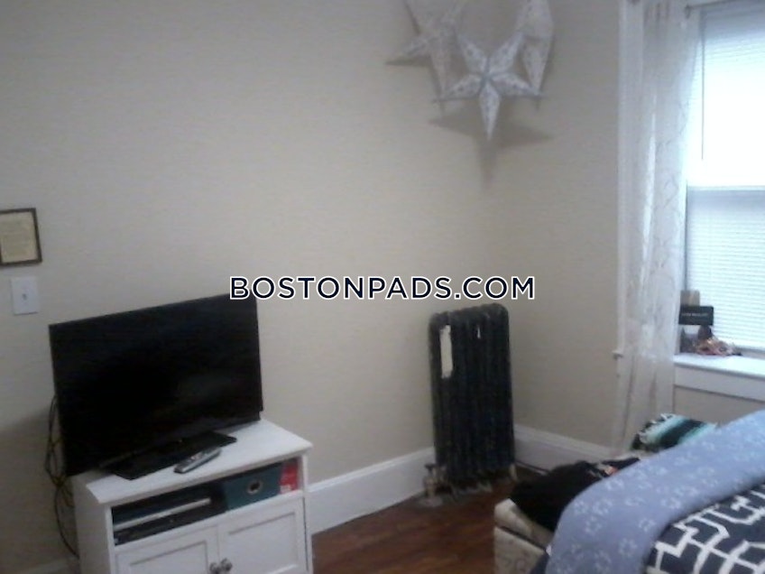 Boston - $2,495+ /month