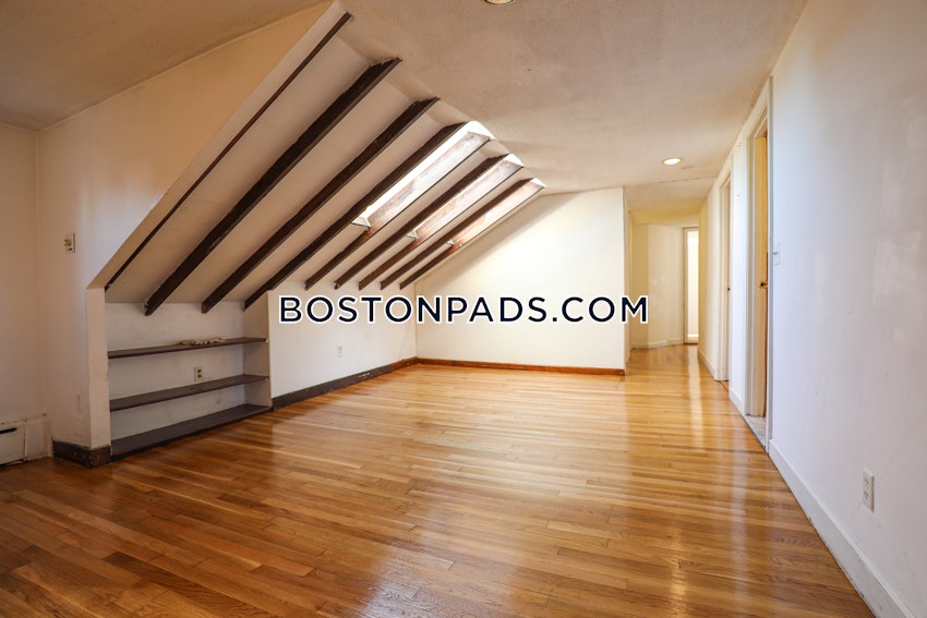 BOSTON - ALLSTON - 3 Beds, 3 Baths - Image 3