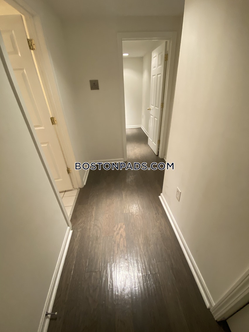 BOSTON - FENWAY/KENMORE - 1 Bed, 1 Bath - Image 18