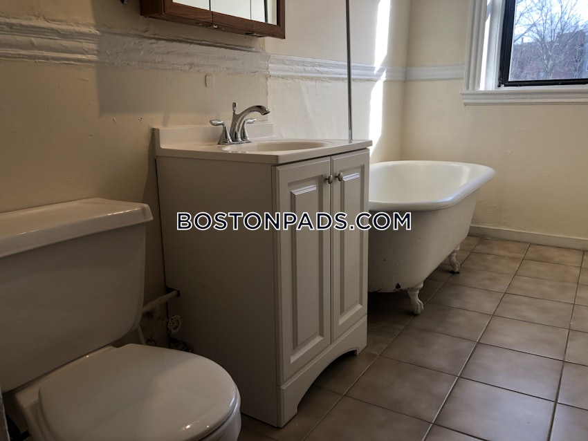 BOSTON - MISSION HILL - 1 Bed, 1 Bath - Image 14