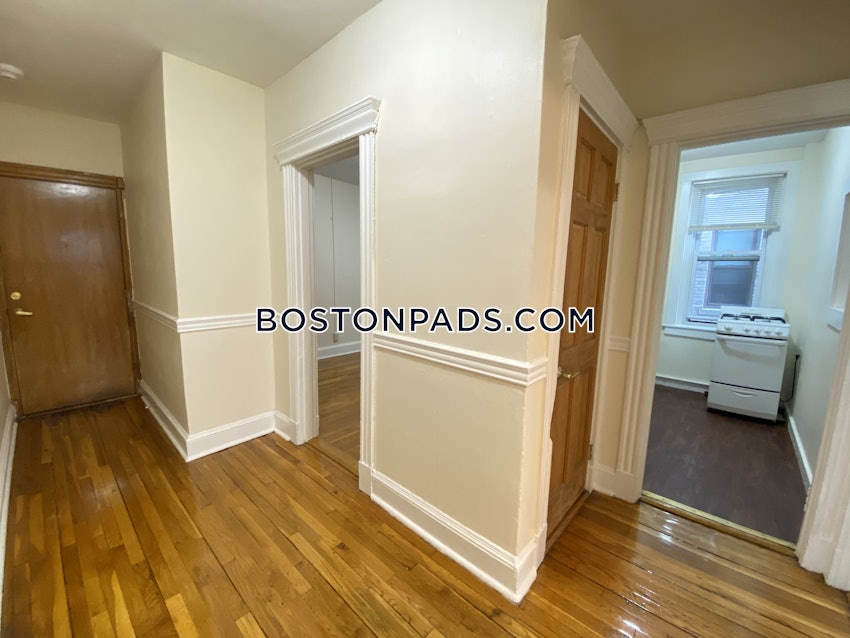 BOSTON - MISSION HILL - 1 Bed, 1 Bath - Image 11