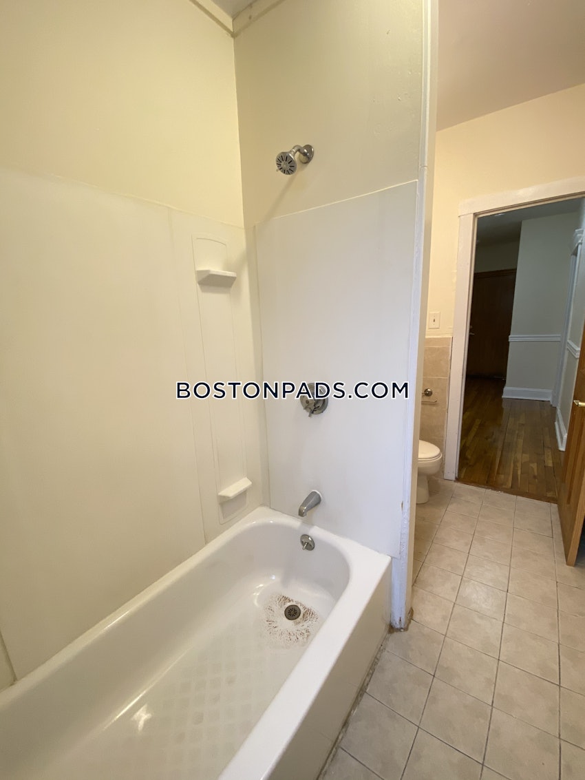 BOSTON - MISSION HILL - 1 Bed, 1 Bath - Image 15