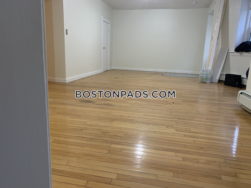 Brookline - $2,950+ /month