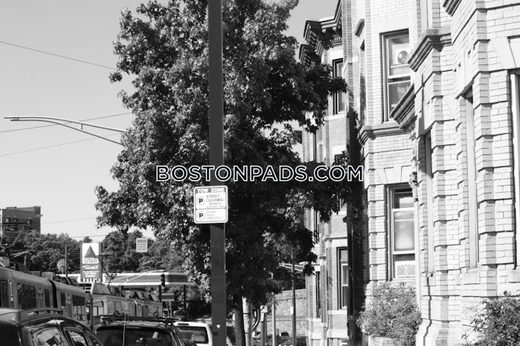 Huntington Ave., Boston