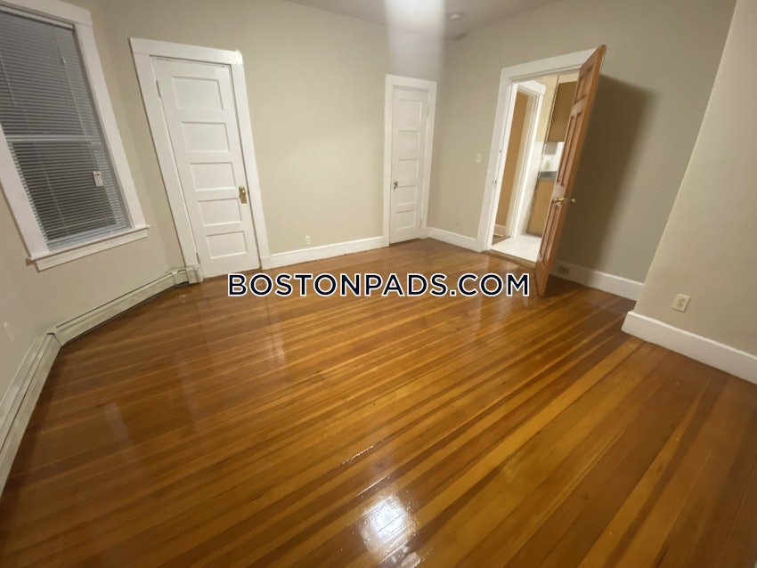 BOSTON - DORCHESTER - FIELDS CORNER - 3 Beds, 1 Bath - Image 2