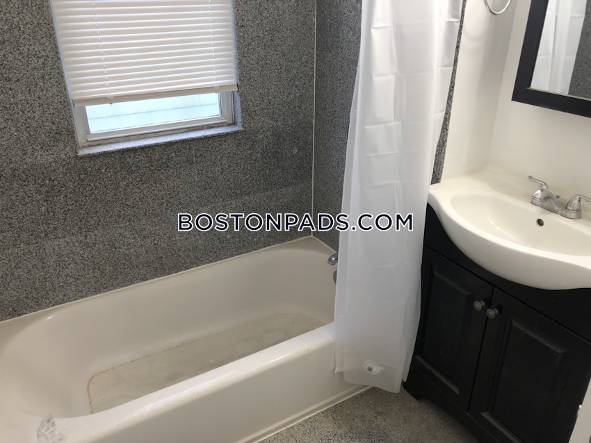 BOSTON - DORCHESTER - UPHAMS CORNER - 4 Beds, 2 Baths - Image 10