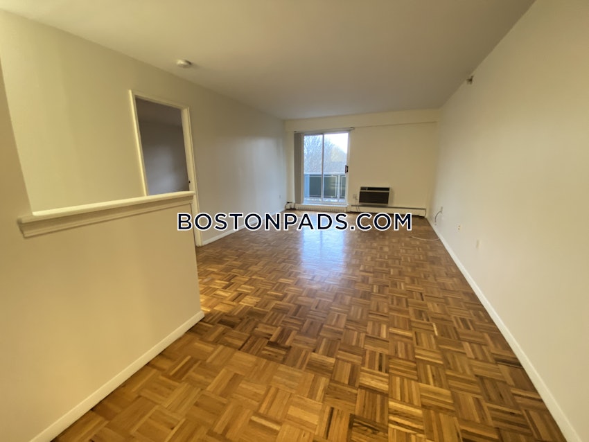 BROOKLINE- BOSTON UNIVERSITY - 2 Beds, 1.5 Baths - Image 3