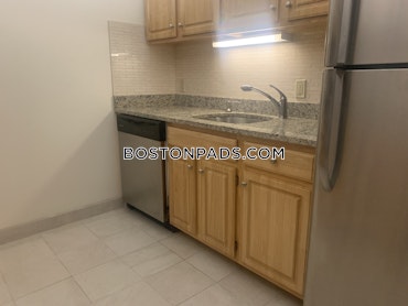 Boston - 2 Beds, 2 Baths