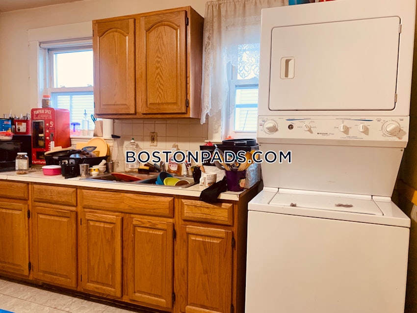 BOSTON - MISSION HILL - 2 Beds, 1 Bath - Image 1