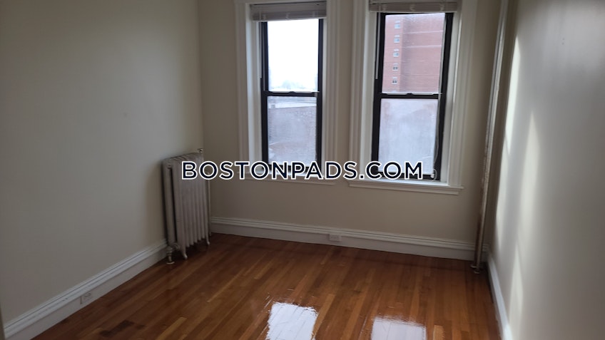 Malden - $2,600+ /month