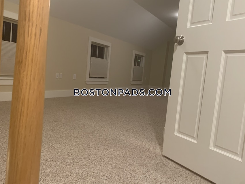 BOSTON - WEST ROXBURY - 1 Bed, 1 Bath - Image 10