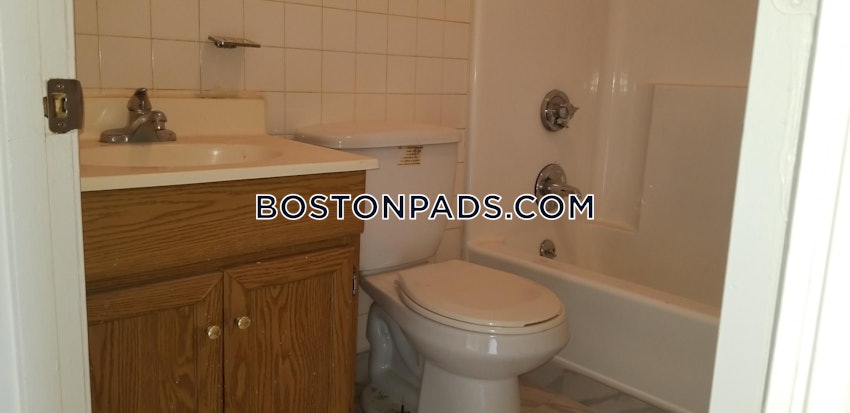 BOSTON - SOUTH END - 3 Beds, 1 Bath - Image 13