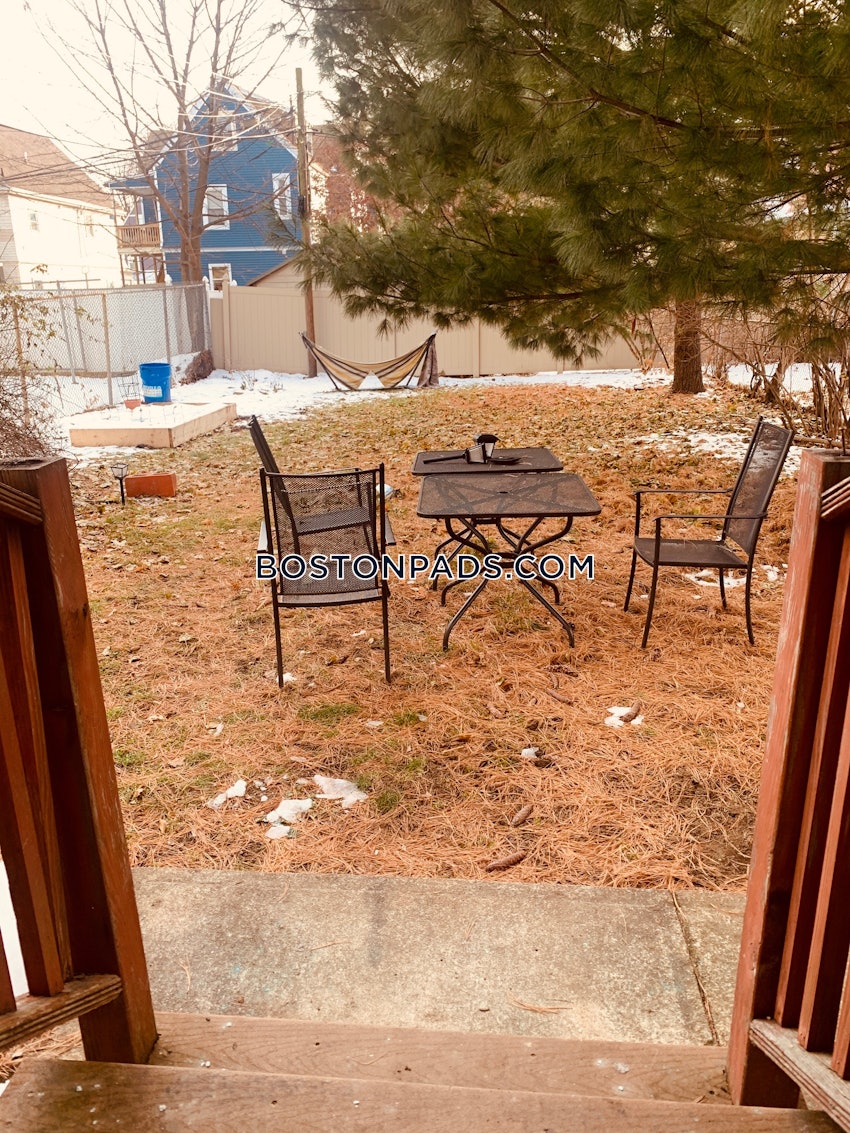 BOSTON - DORCHESTER - SAVIN HILL - 4 Beds, 1 Bath - Image 2