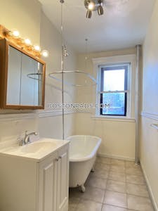Fenway/kenmore 1 Bed 1 Bath BROOKLINE- BROOKLINE VILLAGE $2,000 Boston - $2,350