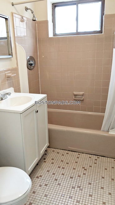 Boston - 2 Beds, 1 Baths