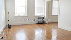 Camelot Ct./>, Boston