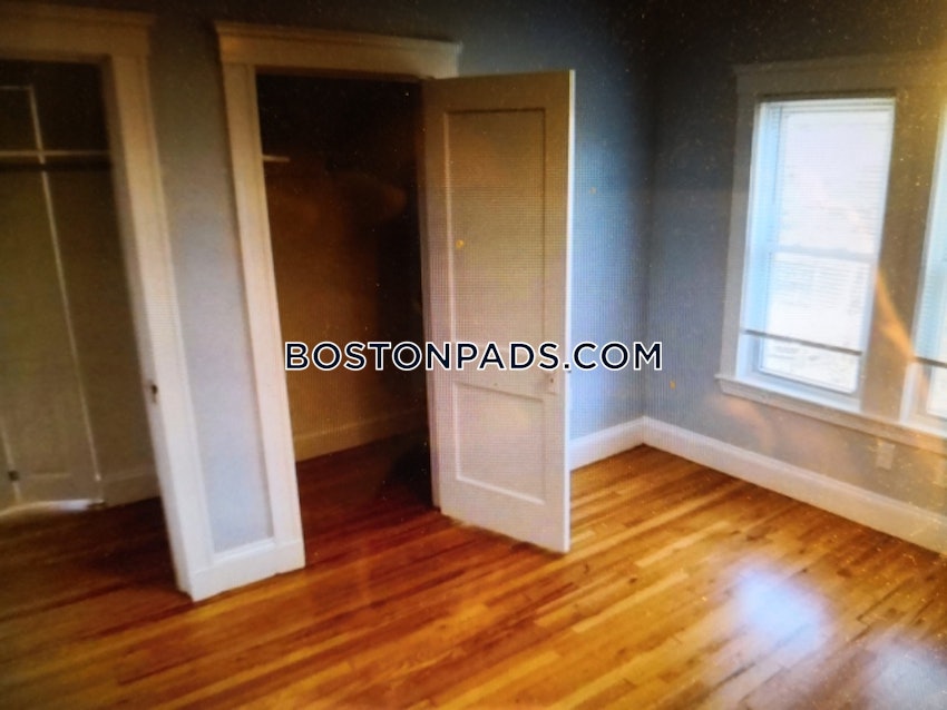 MEDFORD - TUFTS - 2 Beds, 1 Bath - Image 5