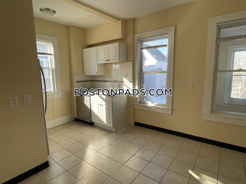 MEDFORD - MAGOUN SQUARE - 2 Beds, 1 Bath - Image 2