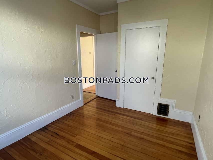 MEDFORD - MAGOUN SQUARE - 2 Beds, 1 Bath - Image 7