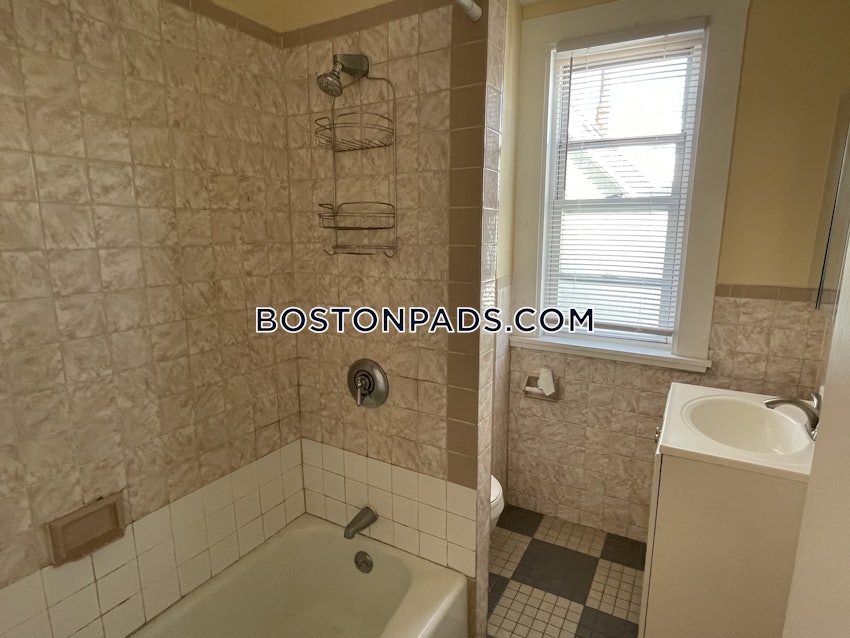 MEDFORD - MAGOUN SQUARE - 2 Beds, 1 Bath - Image 6