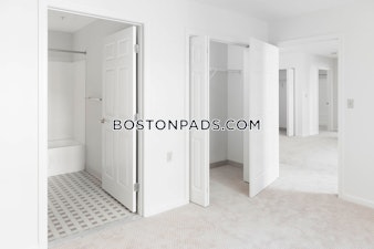 Massachusetts Ave Cambridge