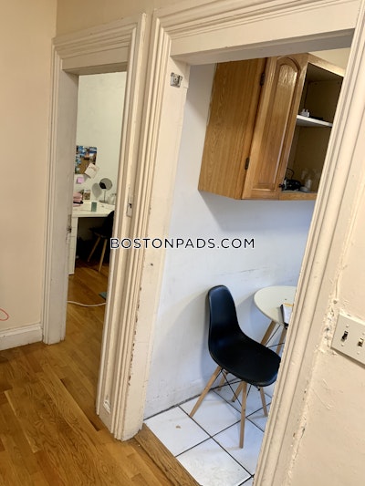 Mission Hill 2 Beds 1 Bath Boston - $2,650