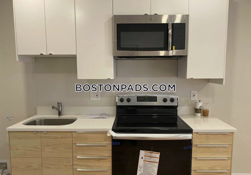 BOSTON - NORTHEASTERN/SYMPHONY - 4 Beds, 1 Bath - Image 3