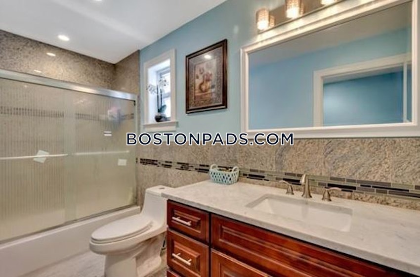 BOSTON - DORCHESTER - UPHAMS CORNER - 6 Beds, 3 Baths - Image 1