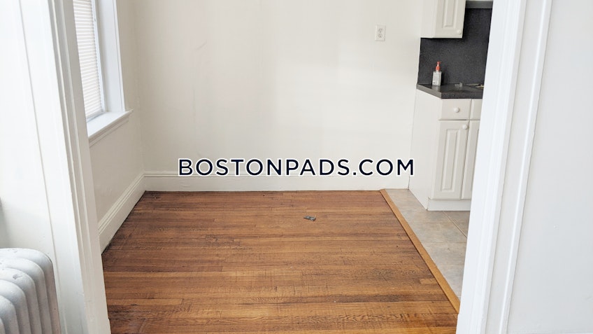 Boston - $2,350+ /month