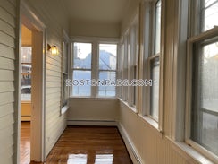 Short St/>, Brookline