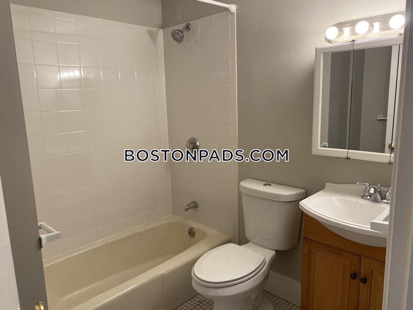 BROOKLINE- COOLIDGE CORNER - 2 Beds, 1 Bath - Image 1