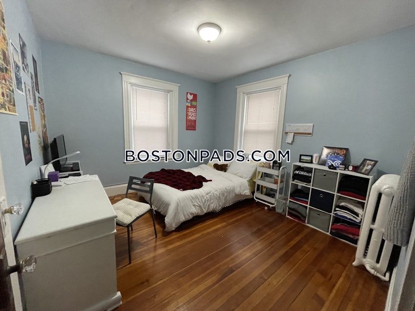 BOSTON - MISSION HILL - 4 Beds, 1 Bath - Image 23