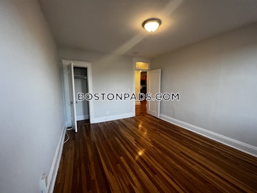 Boston - 2 Beds, 2 Baths