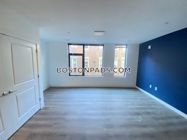 Boston - 2 Beds, 2 Baths