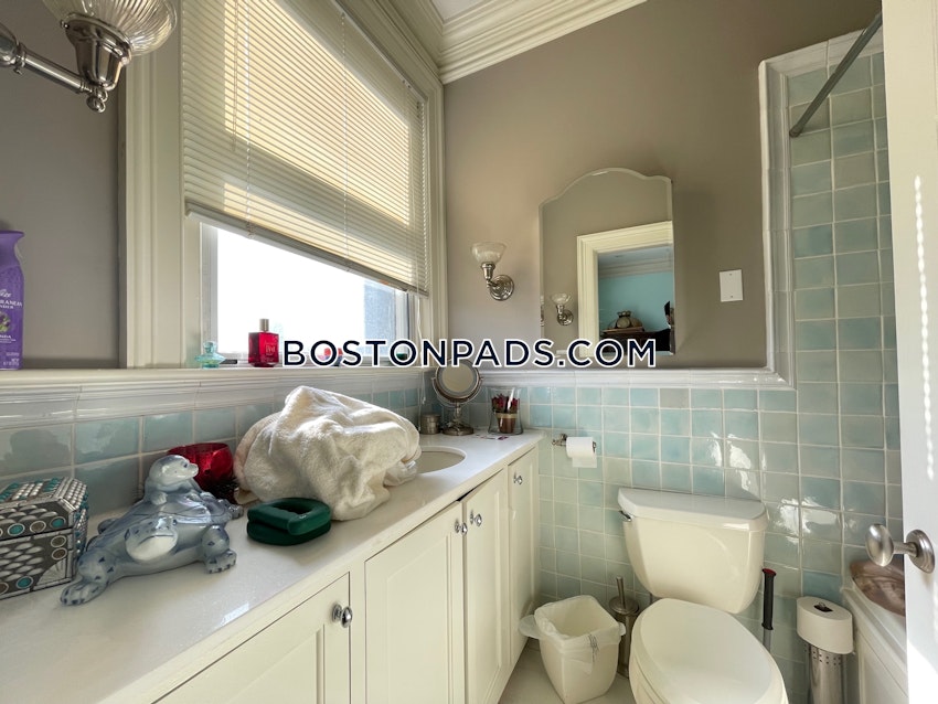 BOSTON - BACK BAY - 3 Beds, 5 Baths - Image 22