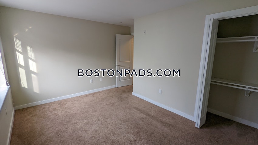 BRAINTREE - 2 Beds, 1 Bath - Image 7