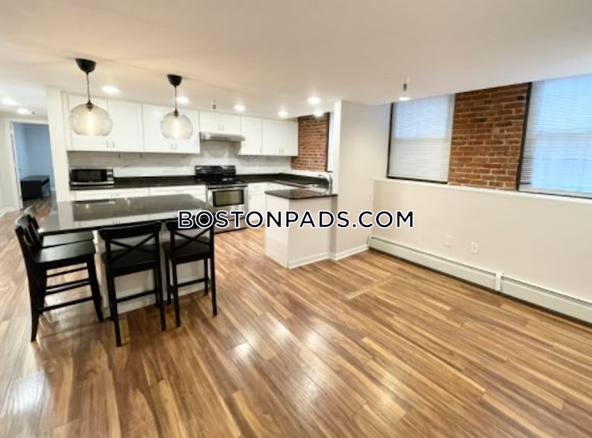 BOSTON - NORTHEASTERN/SYMPHONY - 4 Beds, 2 Baths - Image 10